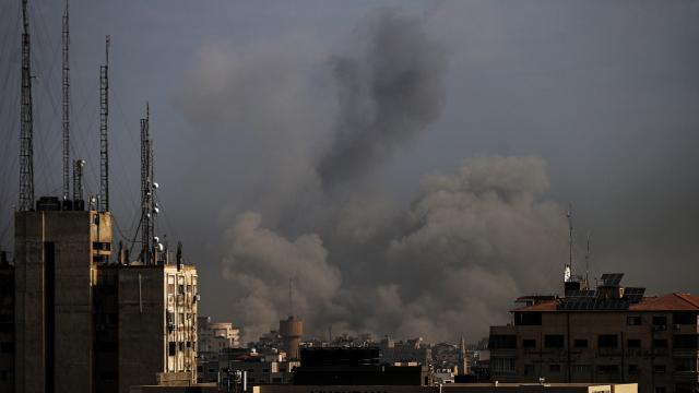 İsrail zorla göç ettirdiği Filistinlileri Gazze’nin güneyinde de vurdu